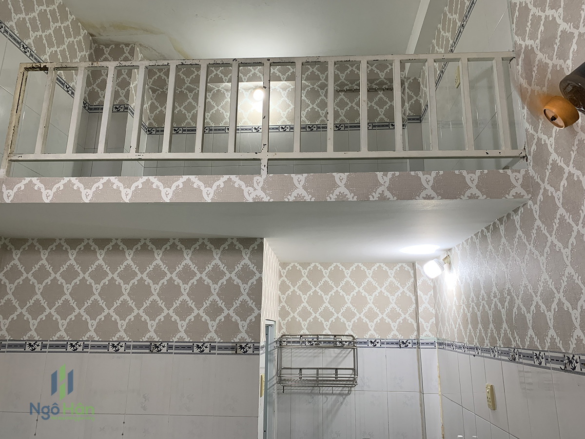 Trang trí giấy dán tường phòng trọ