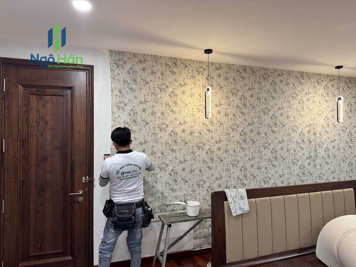Thi công giấy dán tường ở quận 7