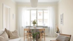 Giấy dán tường màu trơn 15093-2