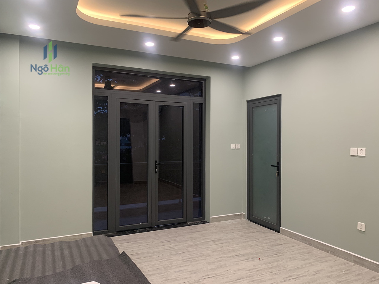 Giấy dán tường nhà phố bình thạnh